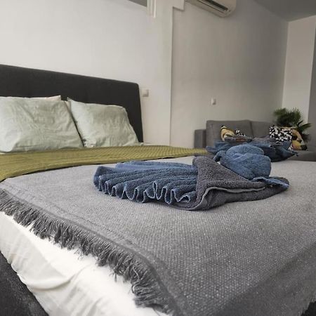 Tao City Center Apartment With Fee Wifi And Air Con By Namaste Elite Torremolinos Exterior foto